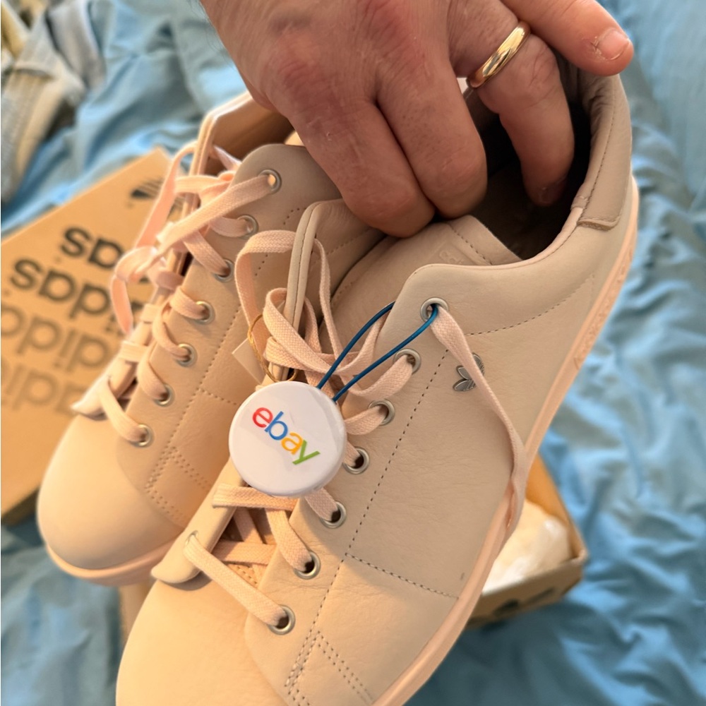 Adidas Stan Smith Lux Box in Taupe (not tan) - Picture 6 of 6